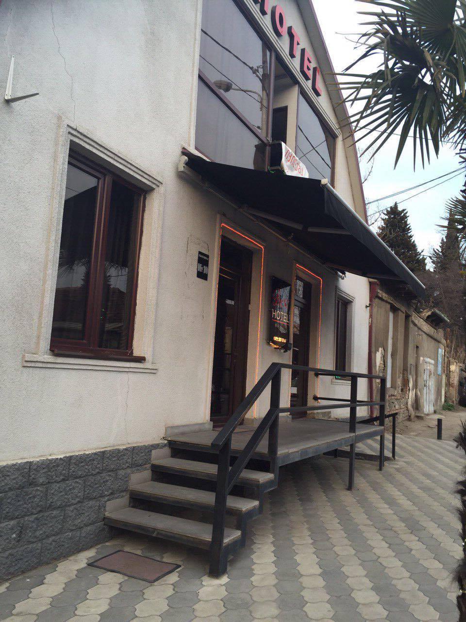 Hotel Cristal Palace Tbilisi Exteriör bild